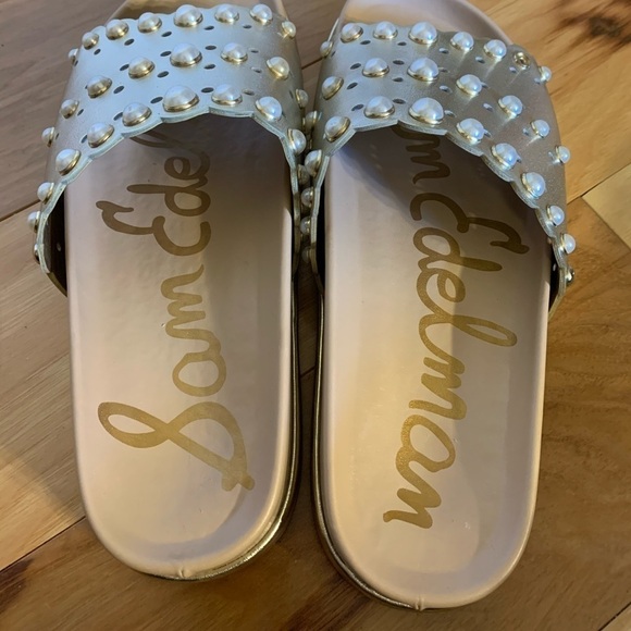 Sam Edelman Sera leather slides w/ faux pearls 7 - Picture 2 of 4